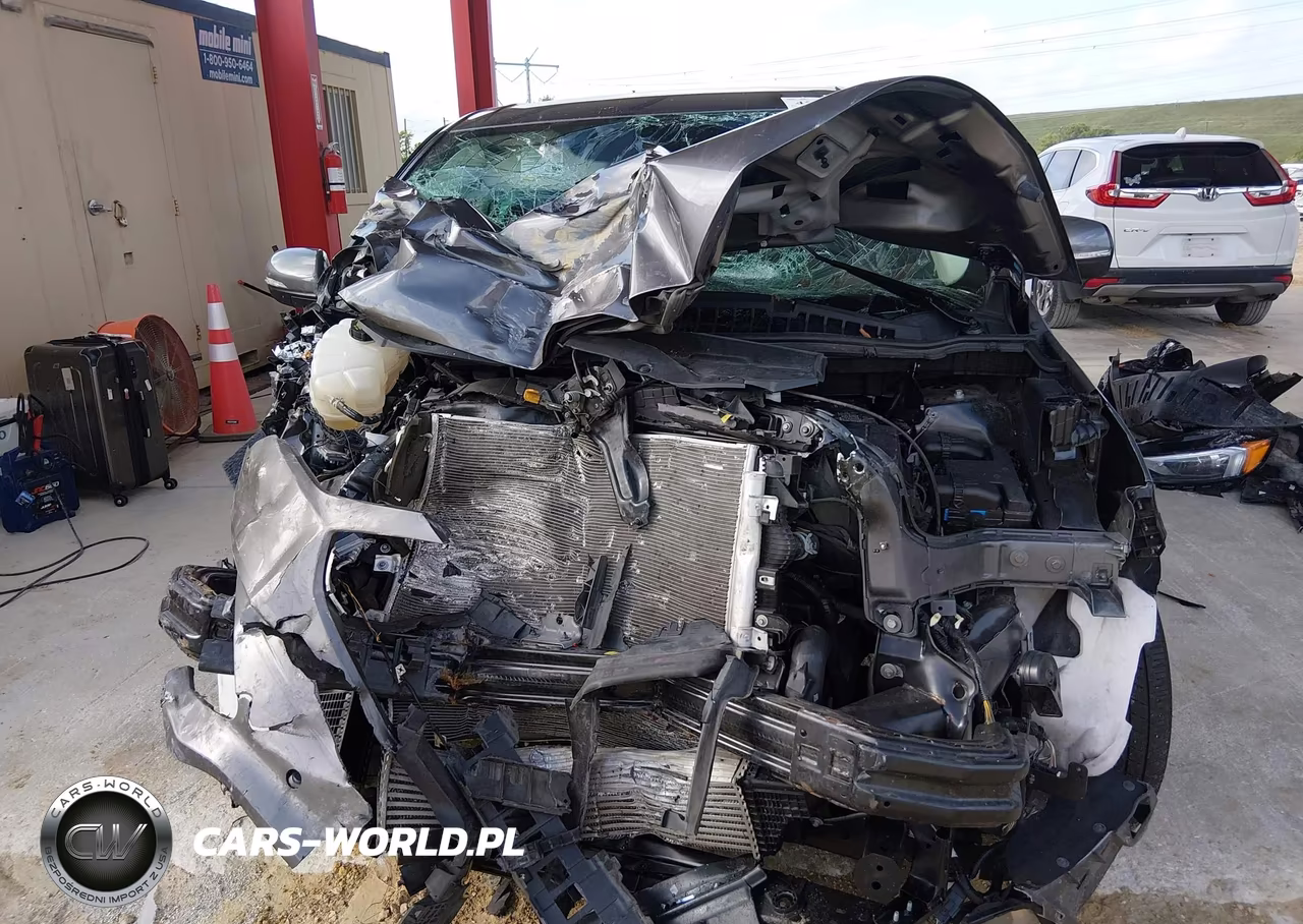 2023 Ford Edge Titanium VIN:2FMPK4K90PBA19812 - 6