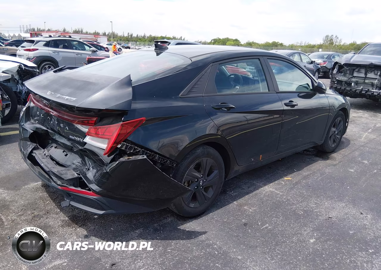 2023 Hyundai Elantra Hybrid Blue VIN:KMHLM4AJ4PU044873 - 4