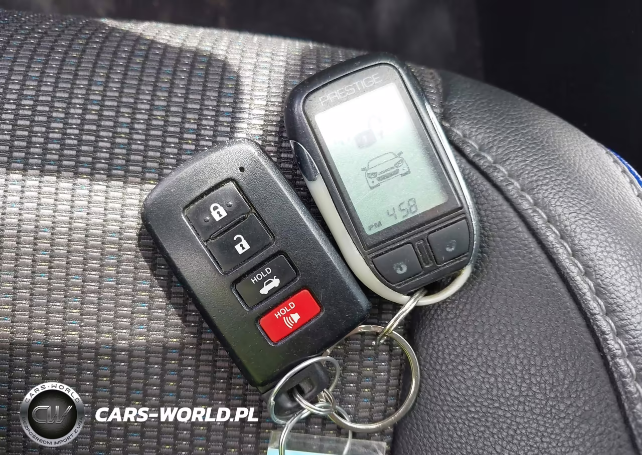 2018 Toyota Corolla Se VIN:2T1BURHE1JC089585 - 11