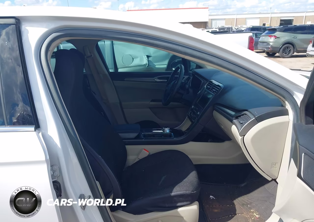 2019 Ford Fusion Se VIN:3FA6P0HD9KR283312 - 5