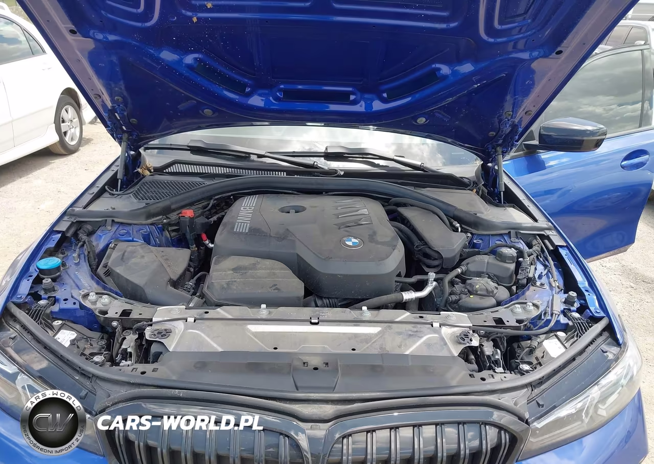 2025 BMW 330I VIN:3MW69CW07S8F19660 - 10