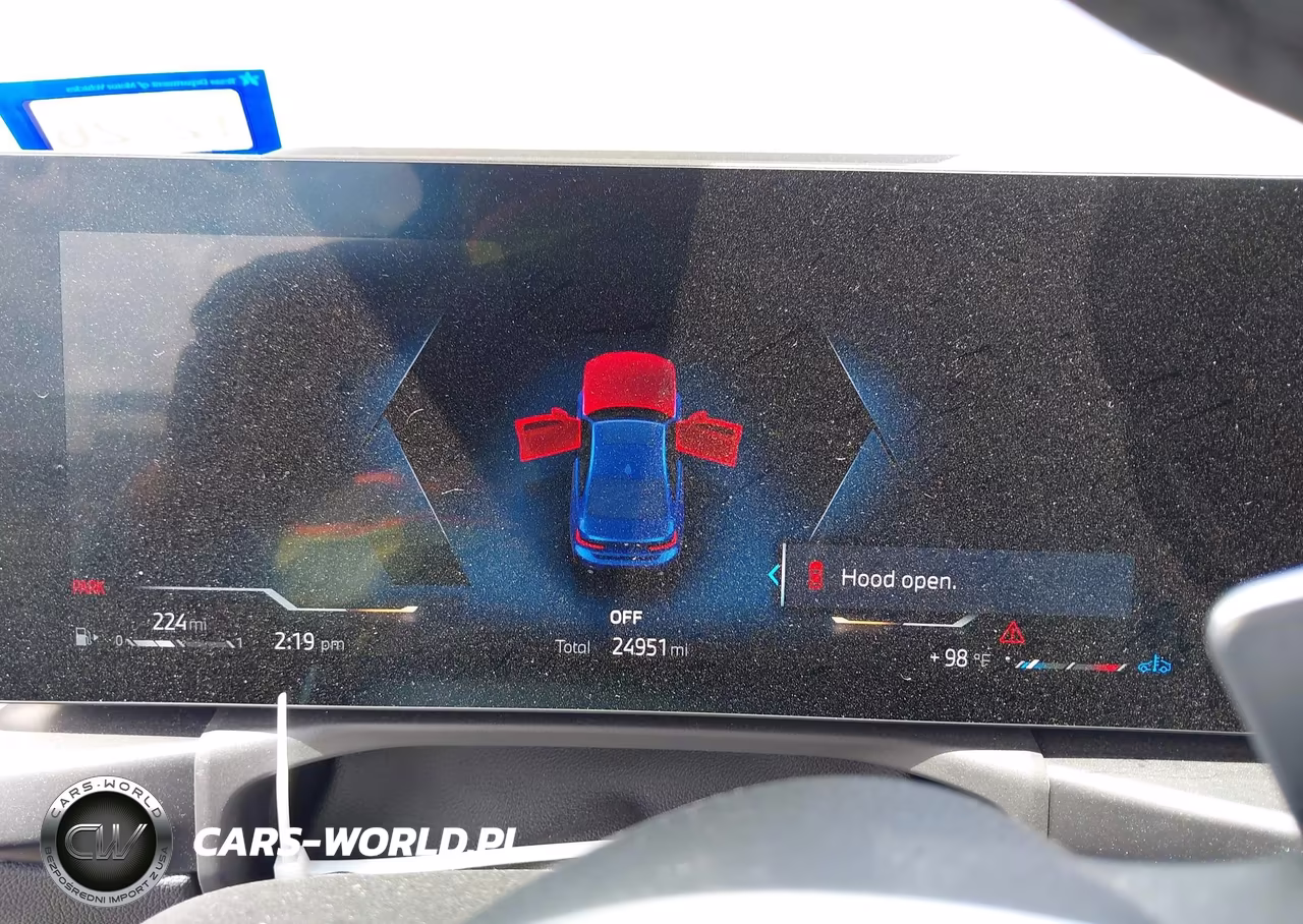 2025 BMW 330I VIN:3MW69CW07S8F19660 - 7