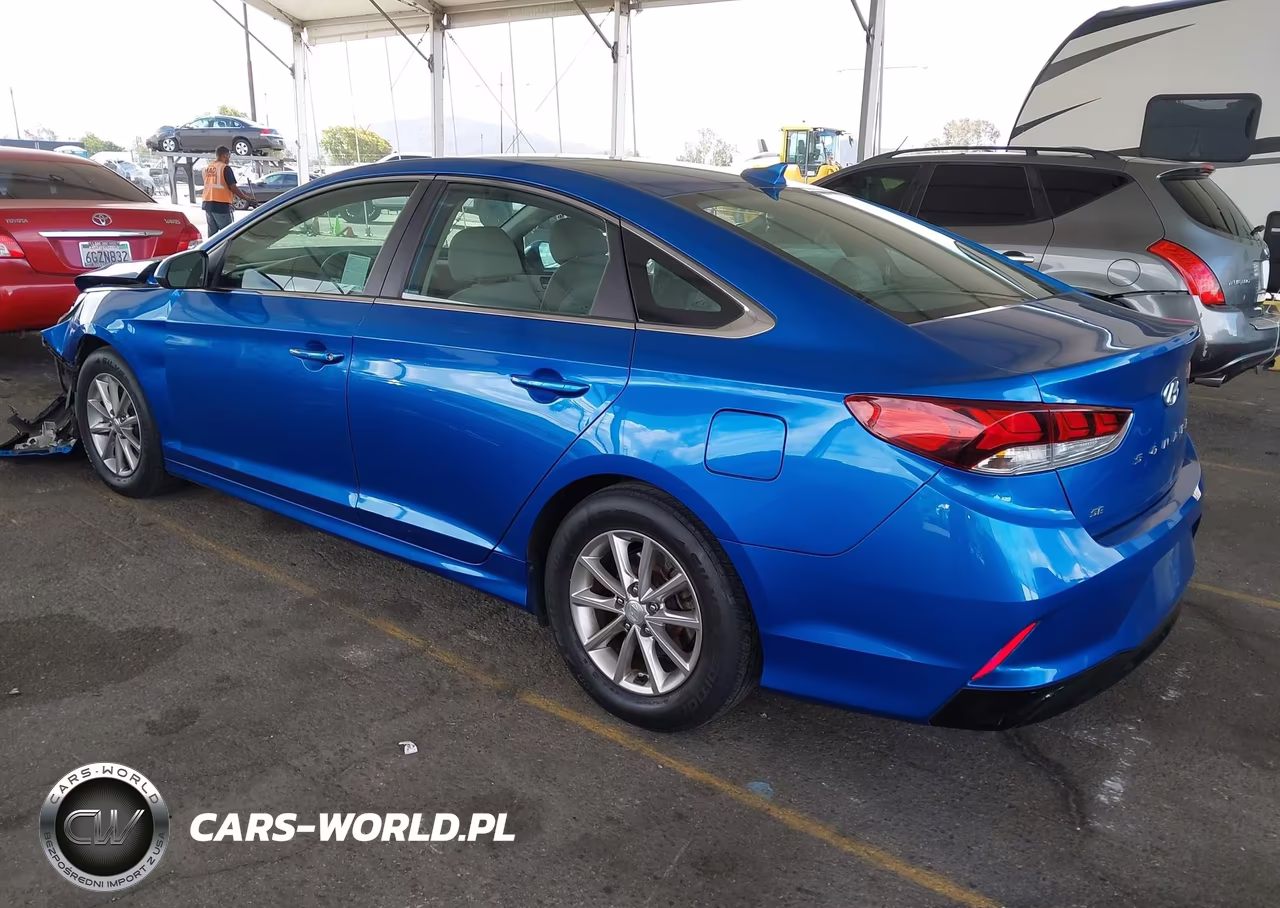 2019 Hyundai Sonata Se VIN:5NPE24AF1KH770563 - 3