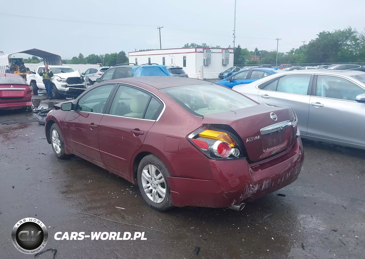 2010 Nissan Altima 2.5 S VIN:1N4AL2AP6AC186846 - 3