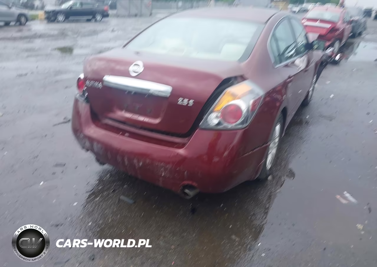 2010 Nissan Altima 2.5 S VIN:1N4AL2AP6AC186846 - 4