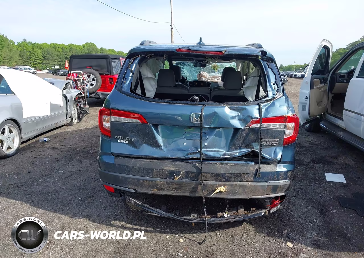 2021 Honda Pilot Awd Special Edition VIN:5FNYF6H2XMB102441 - 17
