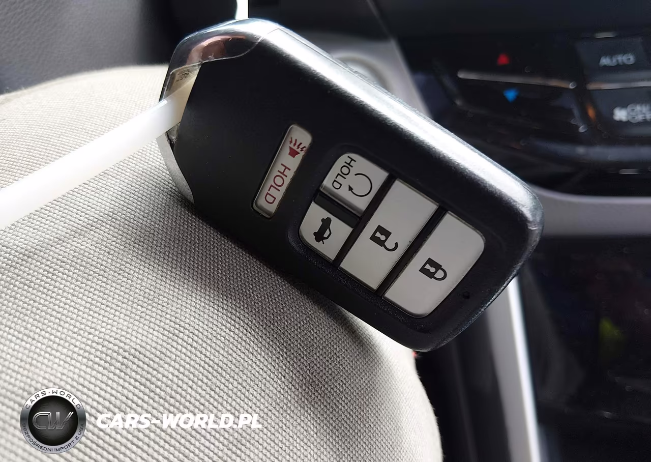 2017 Honda Accord Ex-L VIN:1HGCR2F87HA219928 - 11