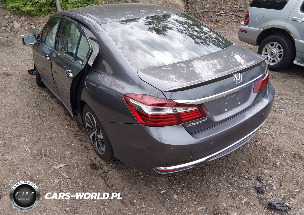 2017 Honda Accord Ex-L VIN:1HGCR2F87HA219928 - 3