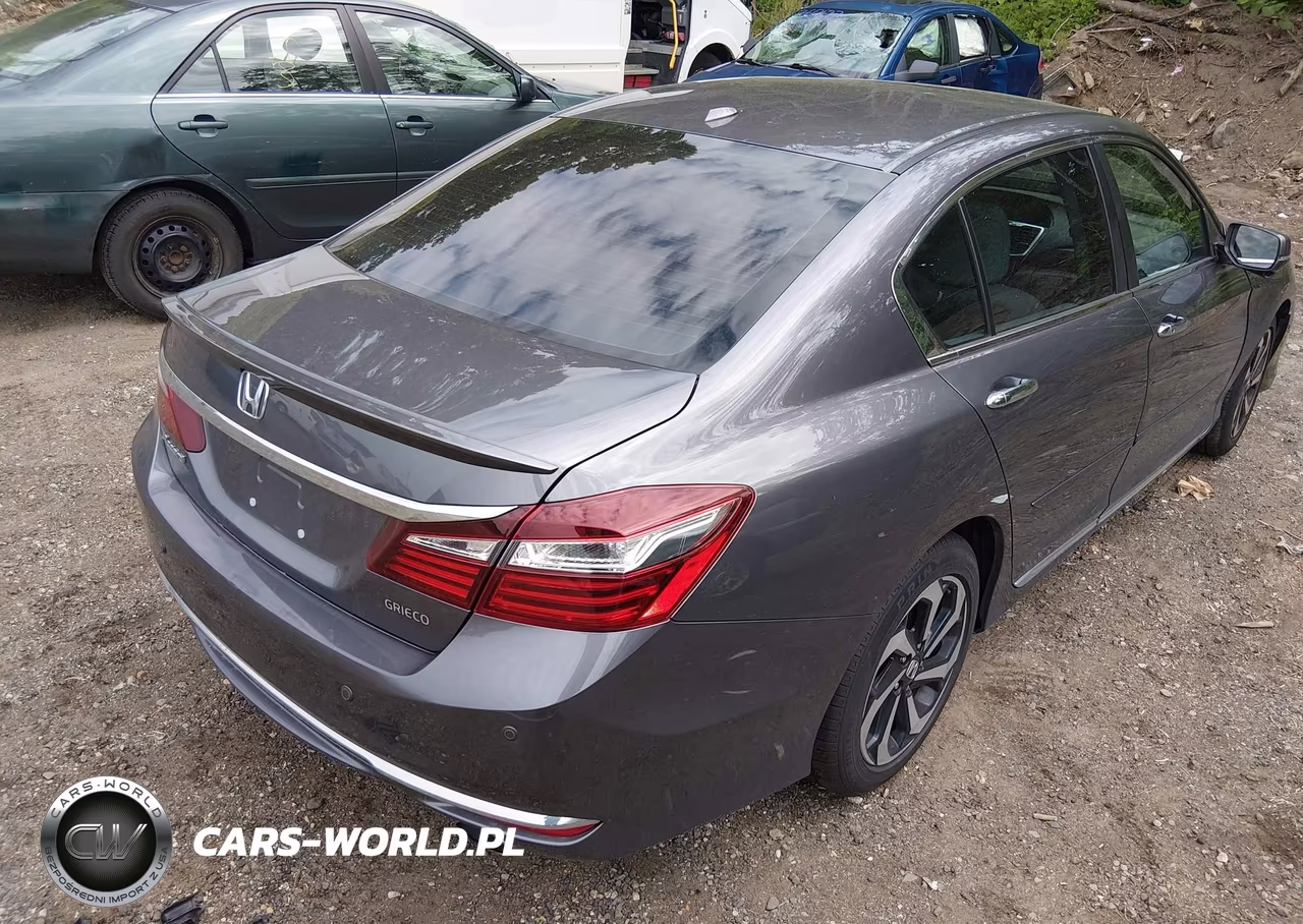 2017 Honda Accord Ex-L VIN:1HGCR2F87HA219928 - 4
