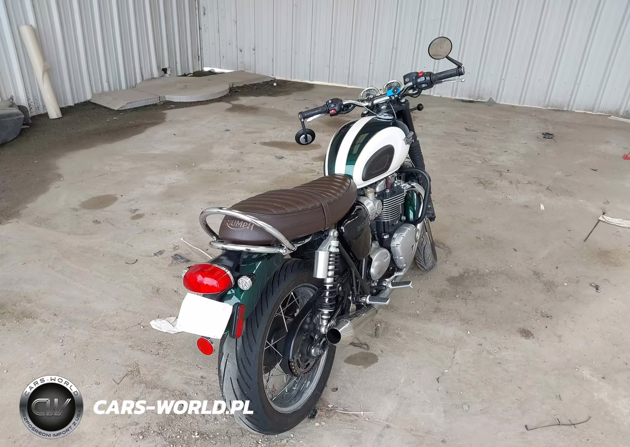 2018 Triumph Motorcycle Bonneville T120-Black VIN:SMTD40HL2JT843770 - 4