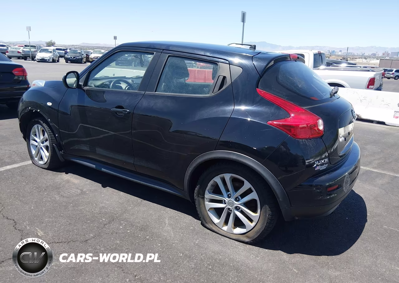 2011 Nissan Juke S VIN:JN8AF5MV9BT025121 - 3