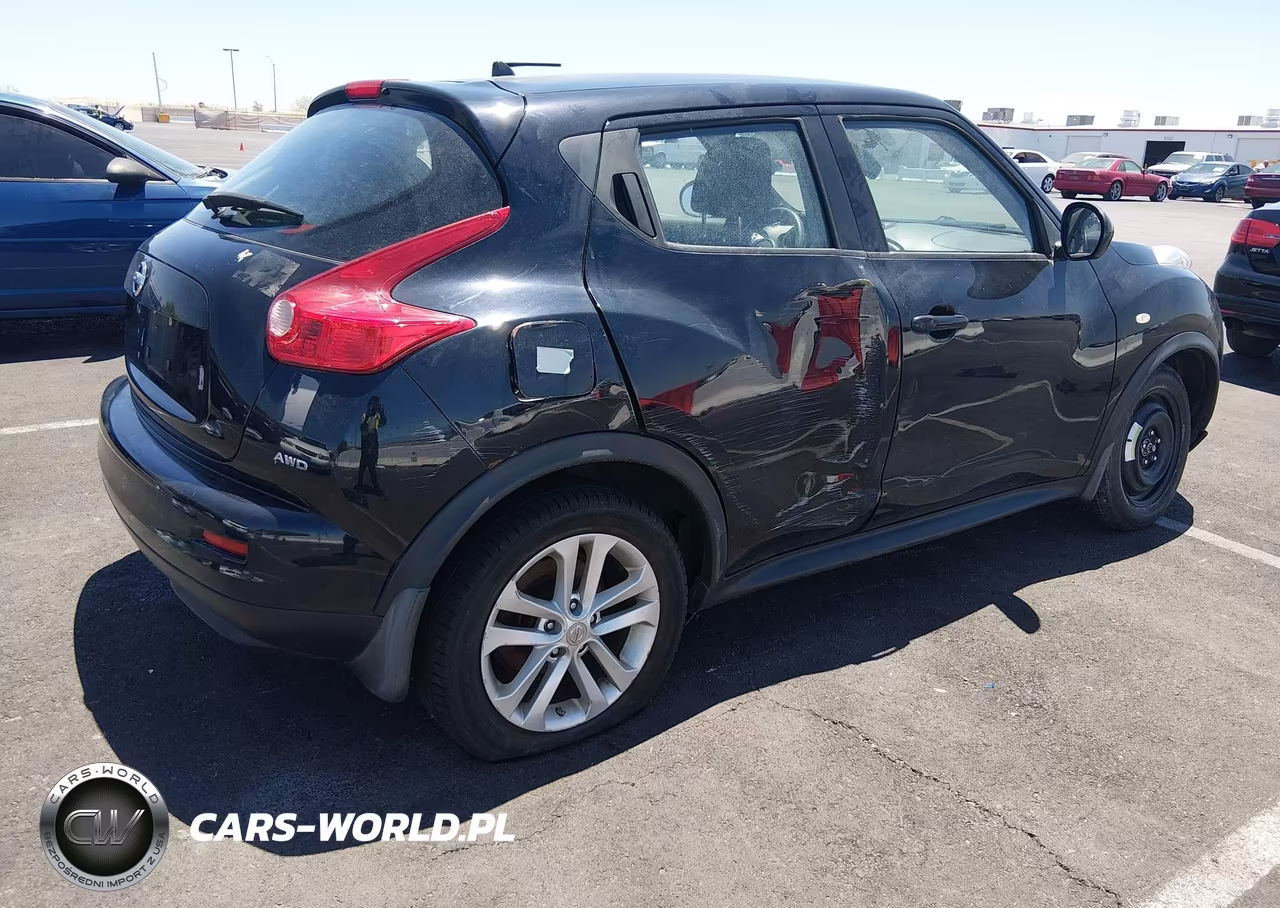 2011 Nissan Juke S VIN:JN8AF5MV9BT025121 - 4