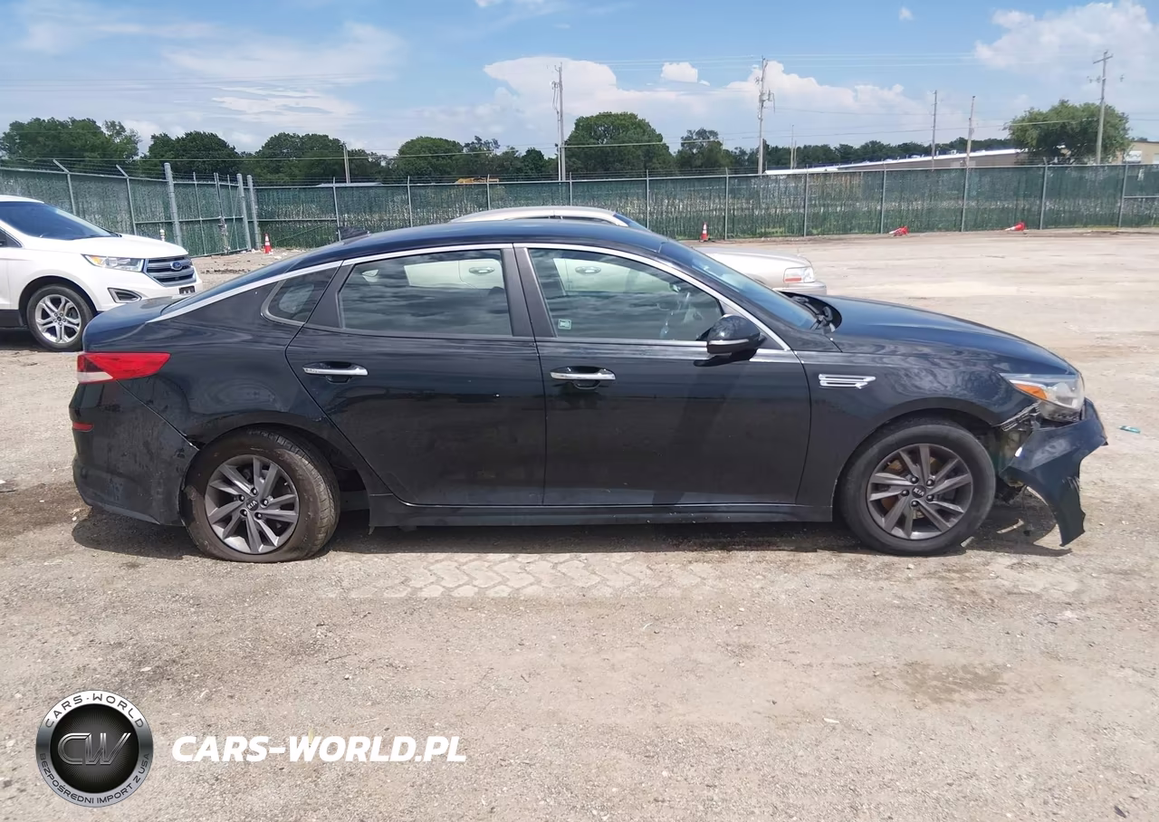 2020 Kia Optima Lx VIN:5XXGT4L35LG404384 - 13