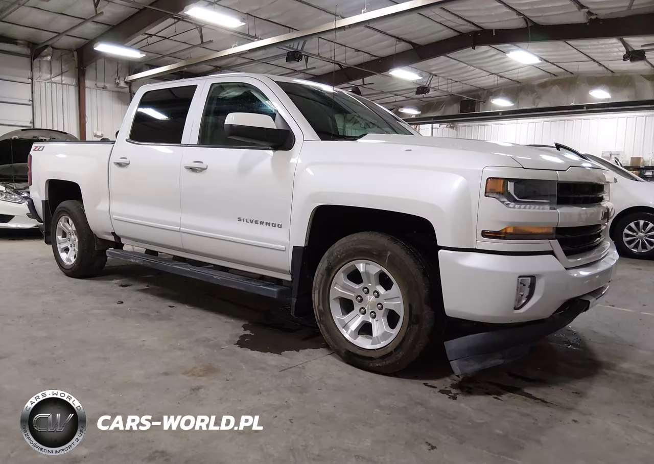 2018 Chevrolet Silverado 1500 2Lt – zdjęcie 1 z 17