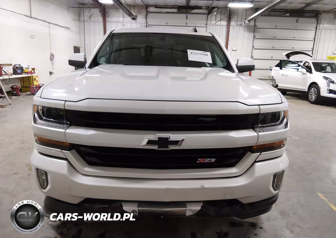 2018 Chevrolet Silverado 1500 2Lt VIN:3GCUKREC1JG536679 - 12