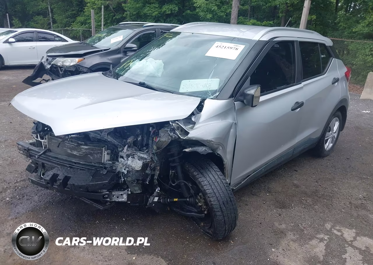 2019 Nissan Kicks S VIN:3N1CP5CU6KL565091 - 6