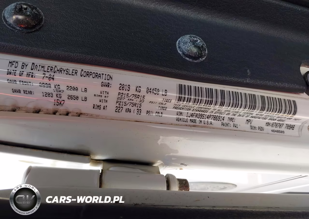 2004 Jeep Wrangler X VIN:1J4FA39S14P786914 - 9