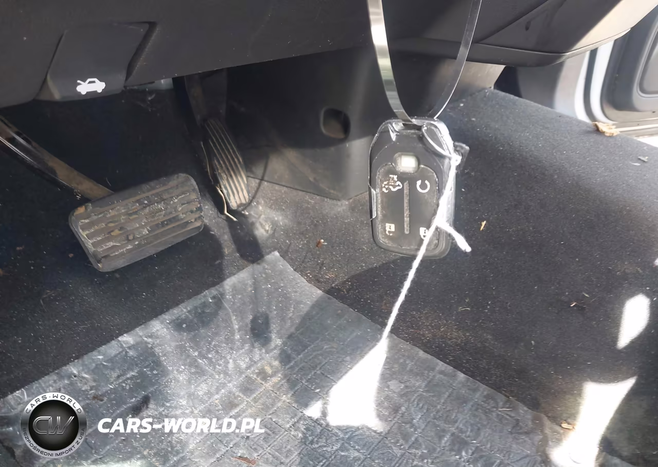 2019 Chevrolet Silverado 1500 Lt VIN:1GCRWCEK1KZ304728 - 11
