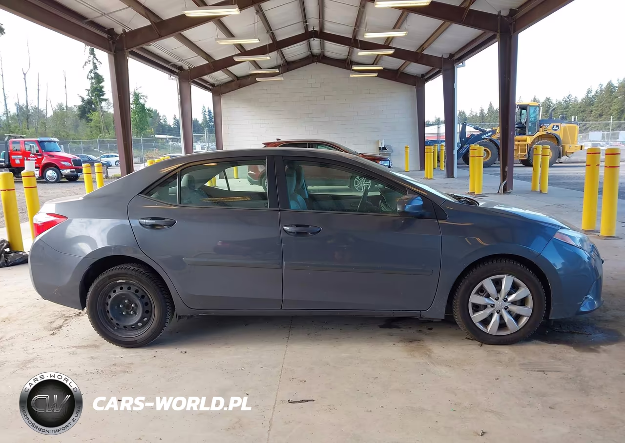 2016 Toyota Corolla Le VIN:5YFBURHE3GP383143 - 13