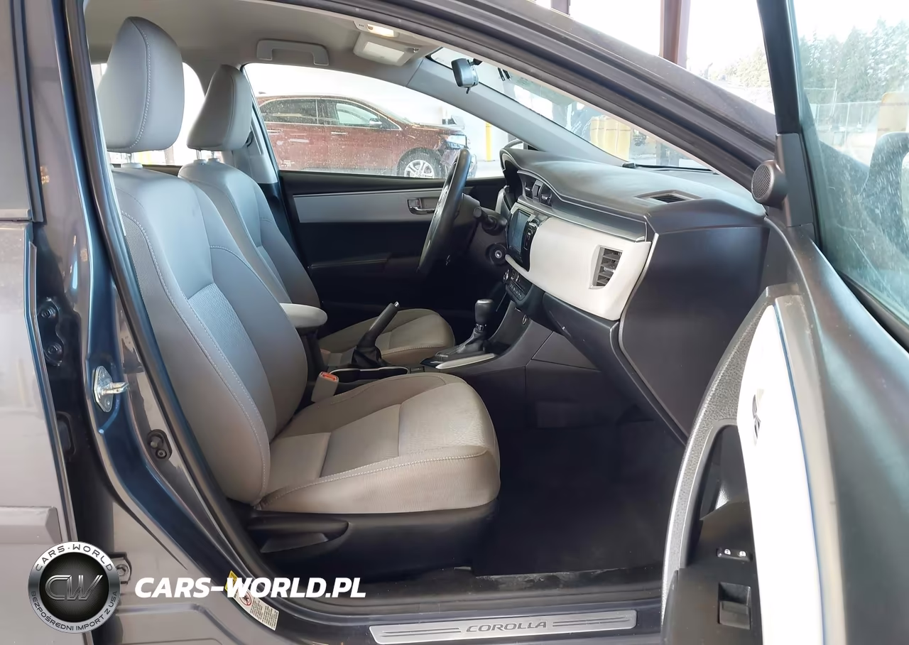 2016 Toyota Corolla Le VIN:5YFBURHE3GP383143 - 5