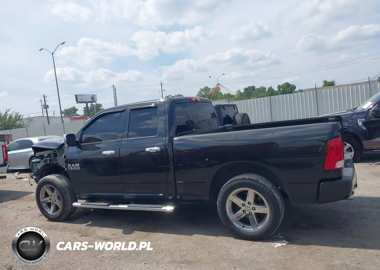 2016 Ram 1500 Express VIN:1C6RR6FT0GS332947 - 14