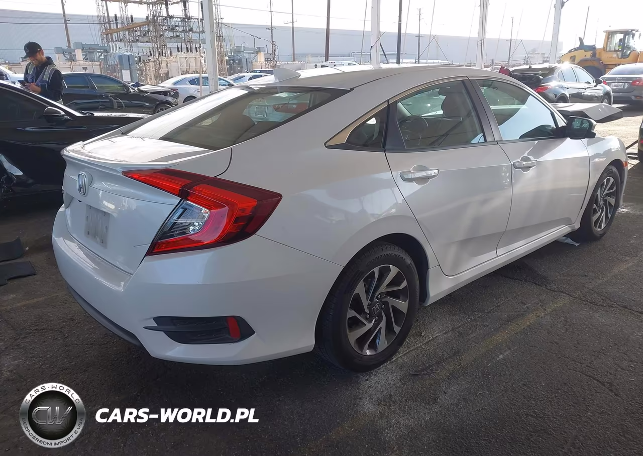 2018 Honda Civic Ex VIN:19XFC2F76JE208524 - 4