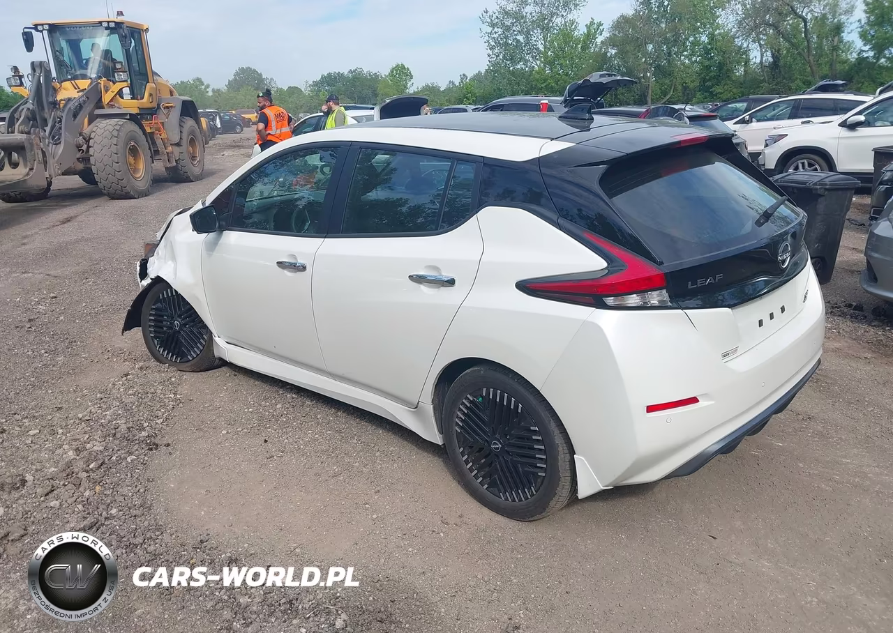 2023 Nissan Leaf Sv Plus 60 Kwh VIN:1N4CZ1CV0PC551625 - 3
