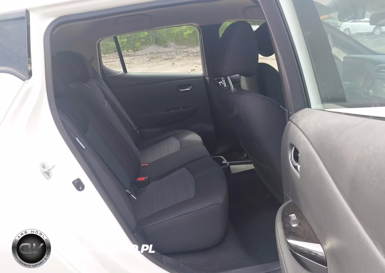 2023 Nissan Leaf Sv Plus 60 Kwh VIN:1N4CZ1CV0PC551625 - 8