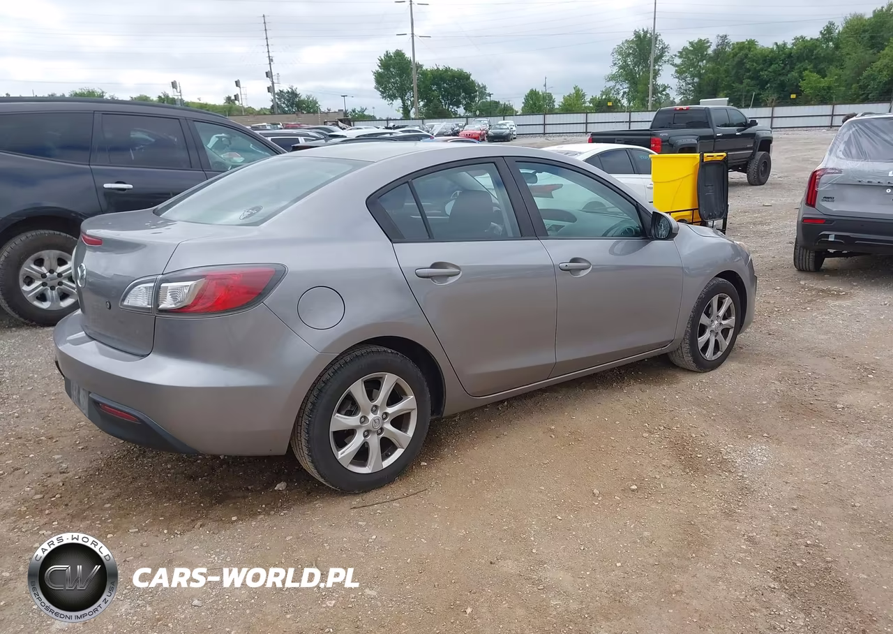 2010 Mazda Mazda3 I Sport VIN:JM1BL1SF7A1284892 - 4