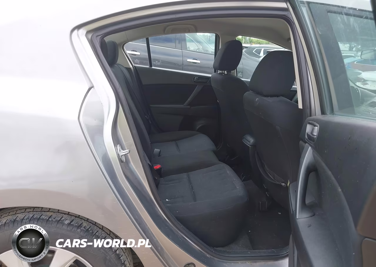 2010 Mazda Mazda3 I Sport VIN:JM1BL1SF7A1284892 - 8