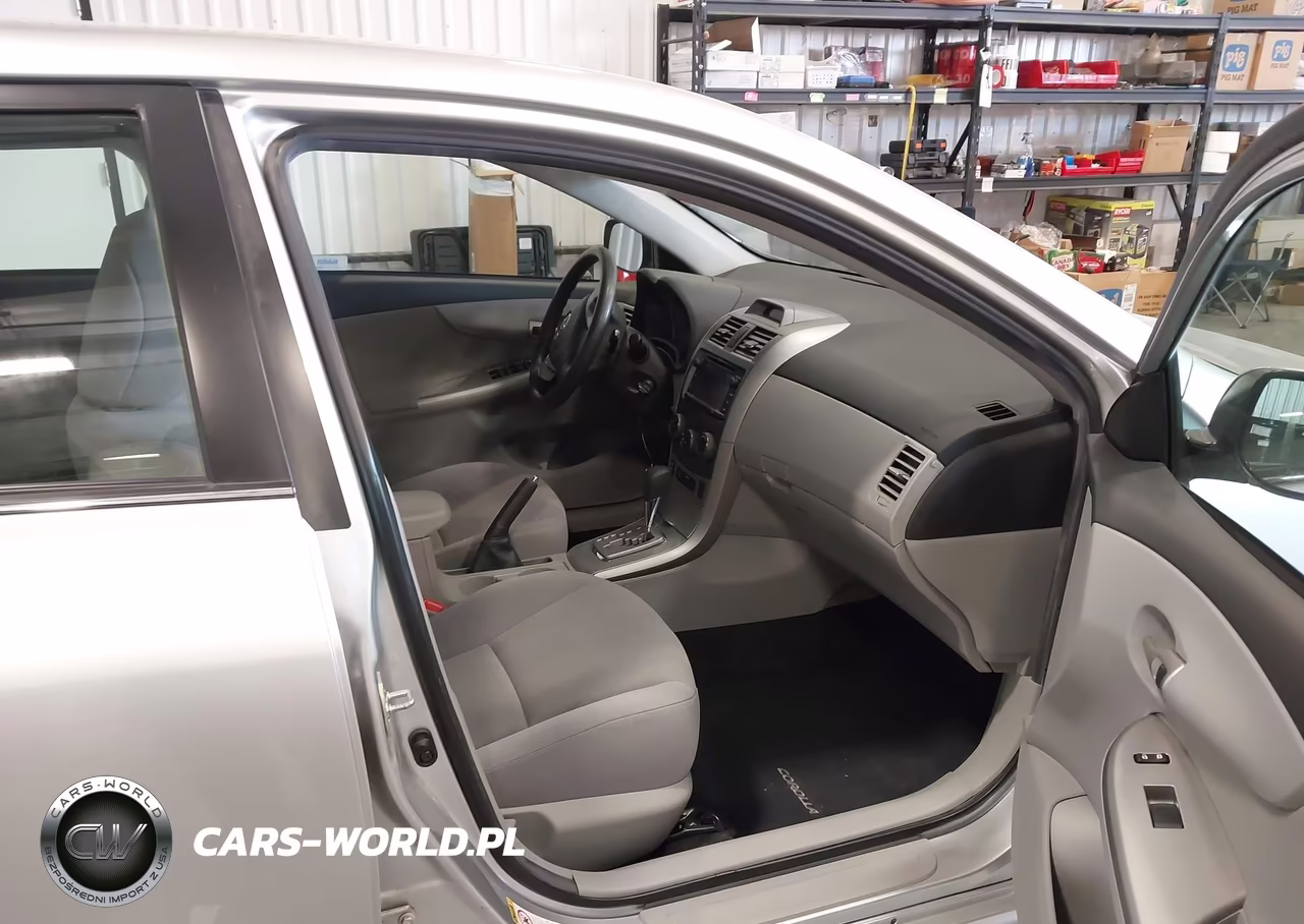 2013 Toyota Corolla Le VIN:JTDBU4EE7DJ121472 - 5