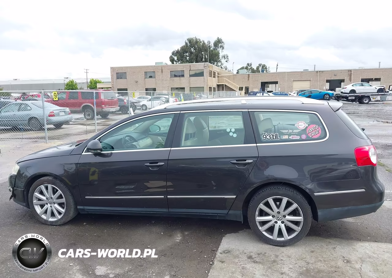 2010 Volkswagen Passat Komfort VIN:WVWXM7AN6AE154187 - 14