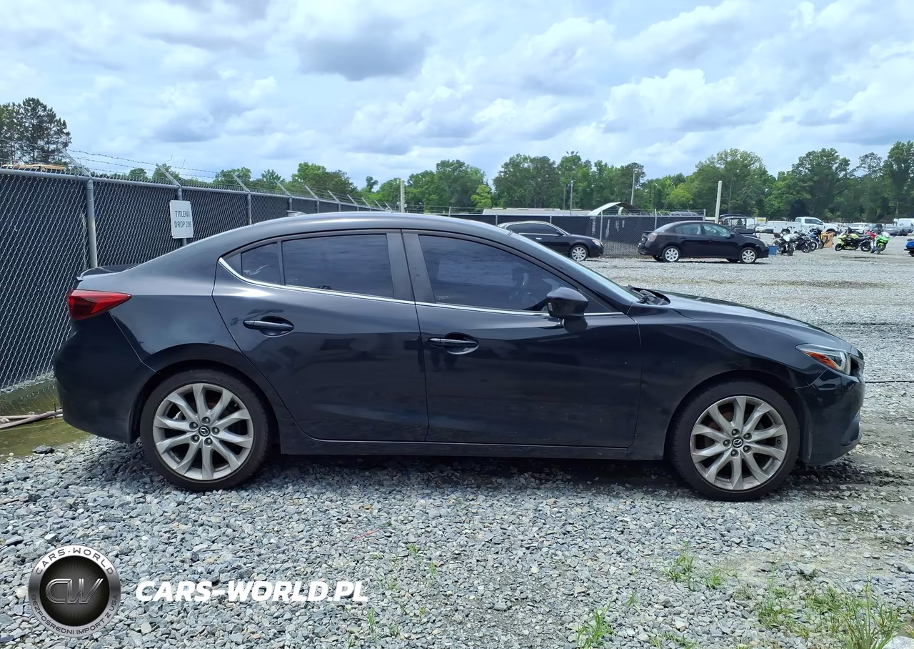 2015 Mazda Mazda3 S Grand Touring VIN:JM1BM1W31F1245171 - 13
