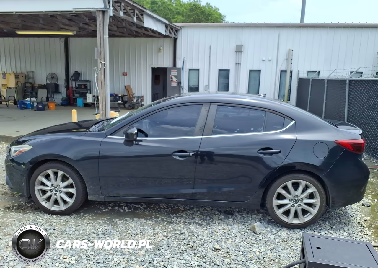 2015 Mazda Mazda3 S Grand Touring VIN:JM1BM1W31F1245171 - 14