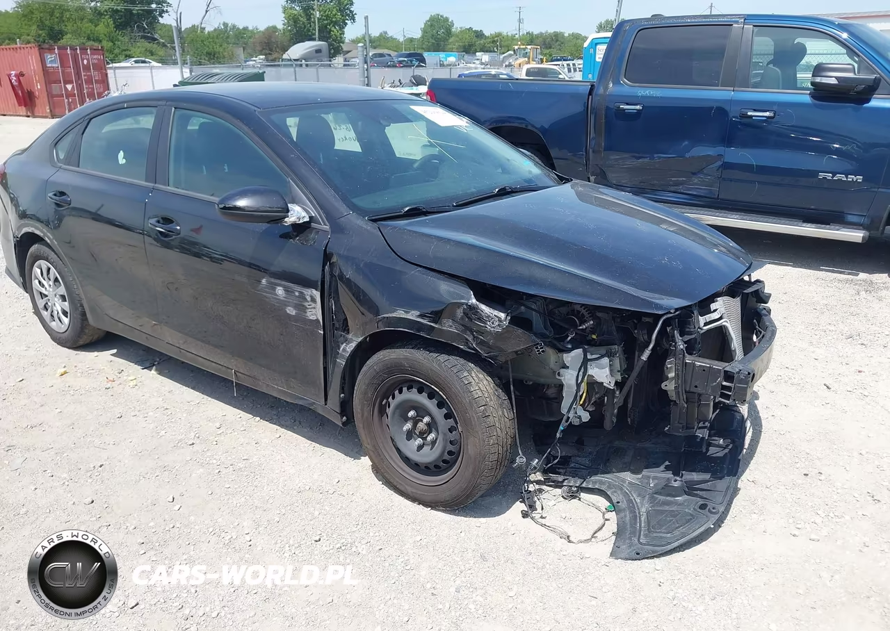 2022 Kia Forte Fe – zdjęcie 1 z 16