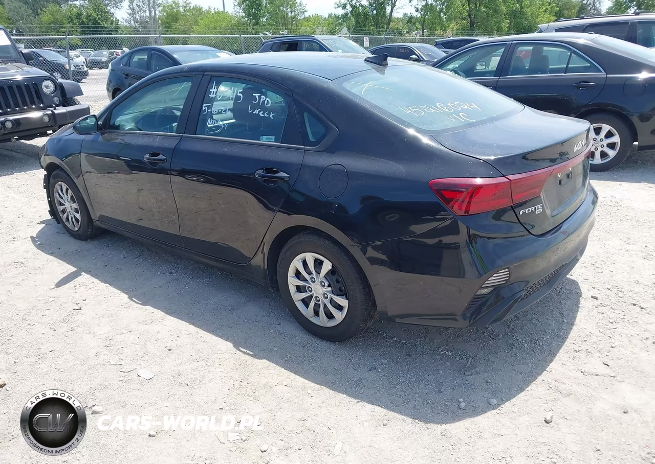 2022 Kia Forte Fe VIN:3KPF24AD1NE501541 - 3