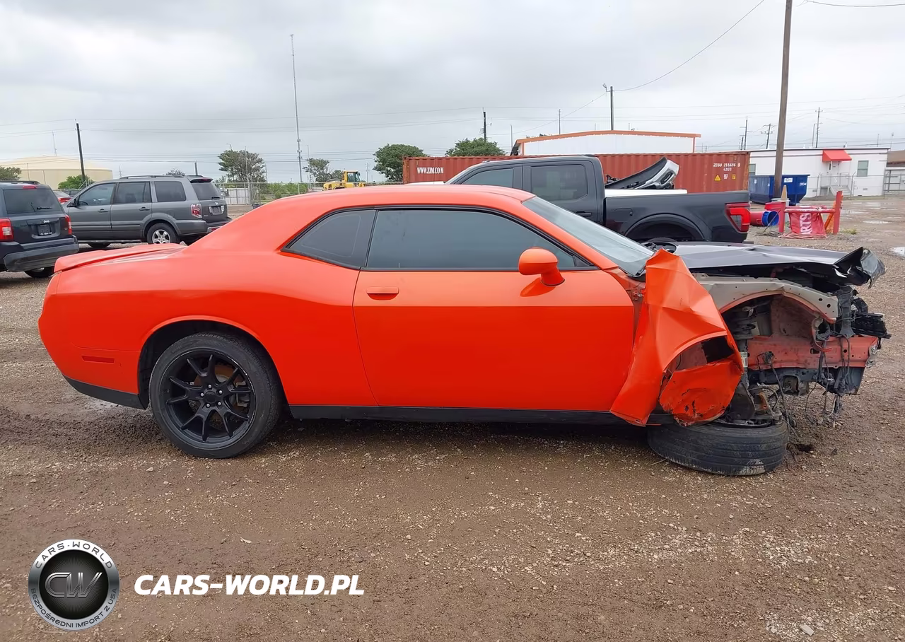 2018 Dodge Challenger Sxt VIN:2C3CDZAG1JH317546 - 14