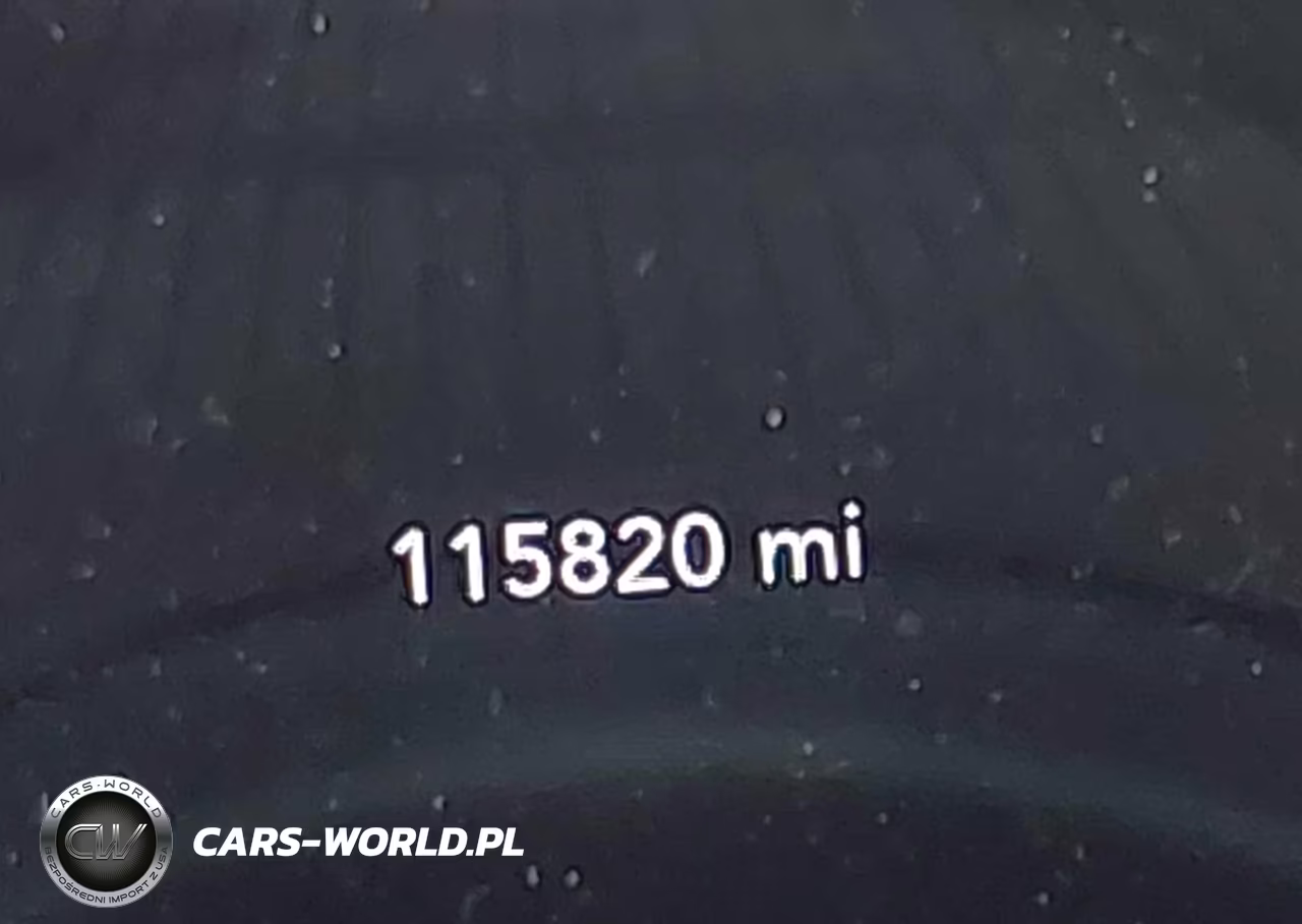 2018 Dodge Challenger Sxt VIN:2C3CDZAG1JH317546 - 16