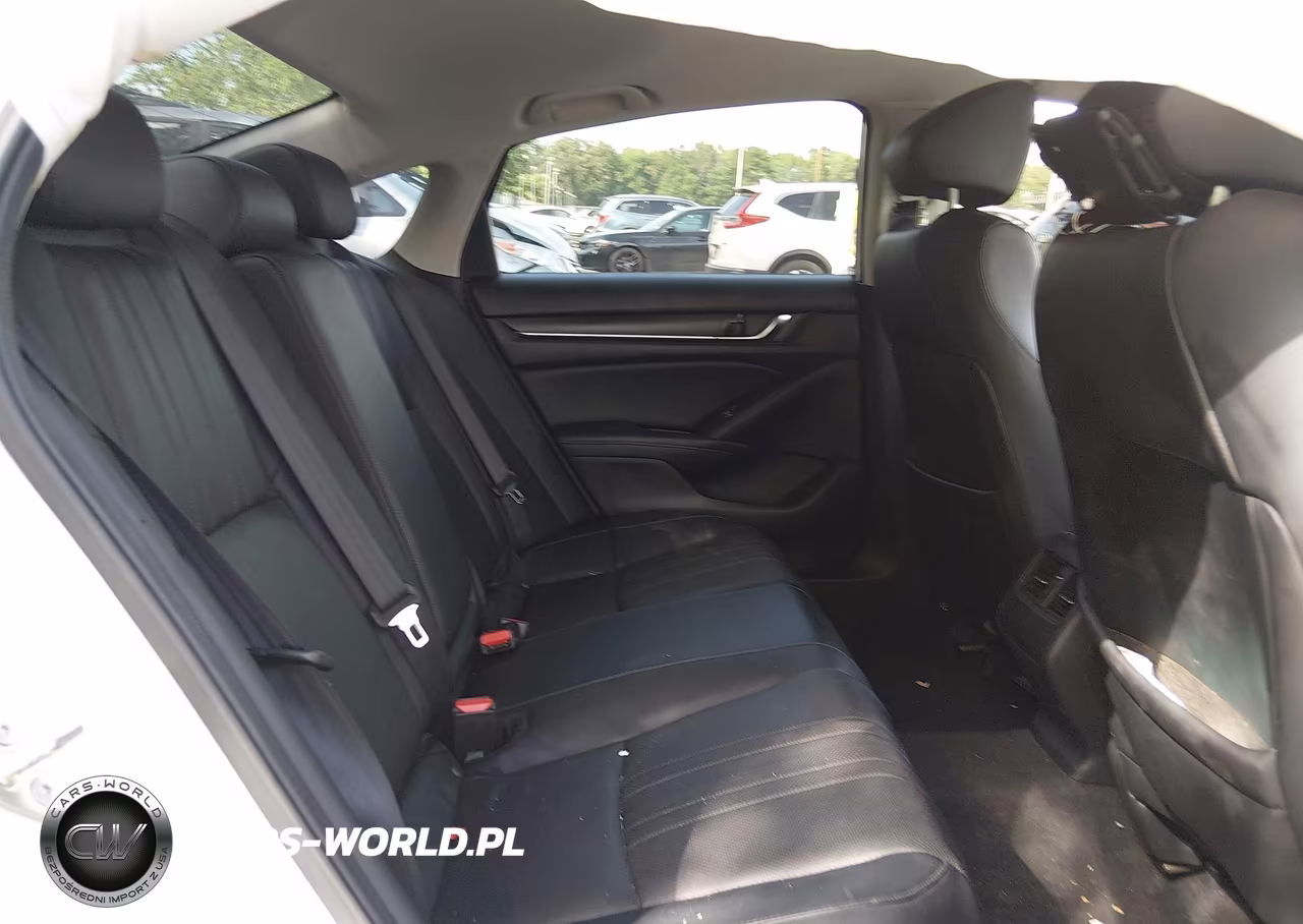 2018 Honda Accord Ex-L VIN:1HGCV1F5XJA025119 - 8