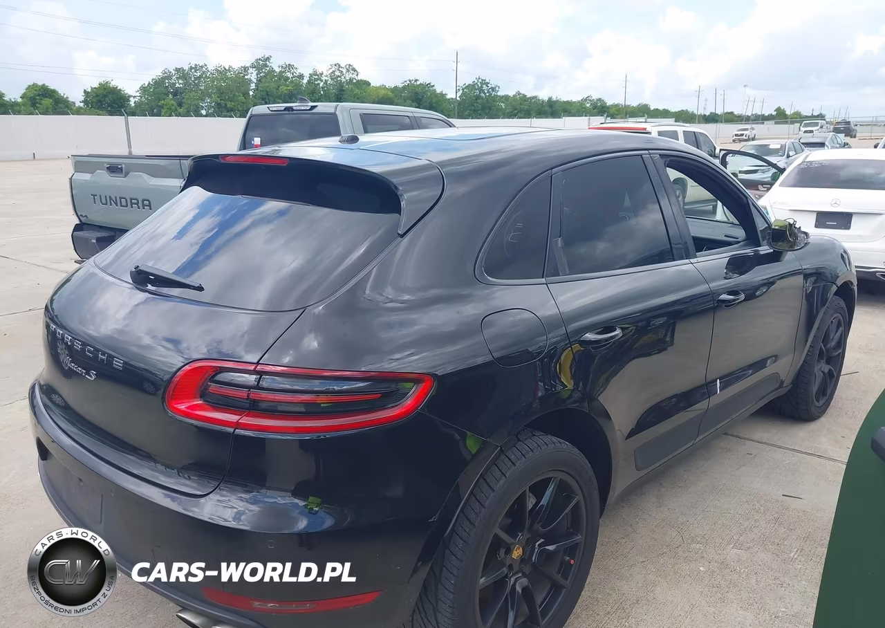 2015 Porsche Macan S VIN:WP1AB2A57FLB50262 - 4