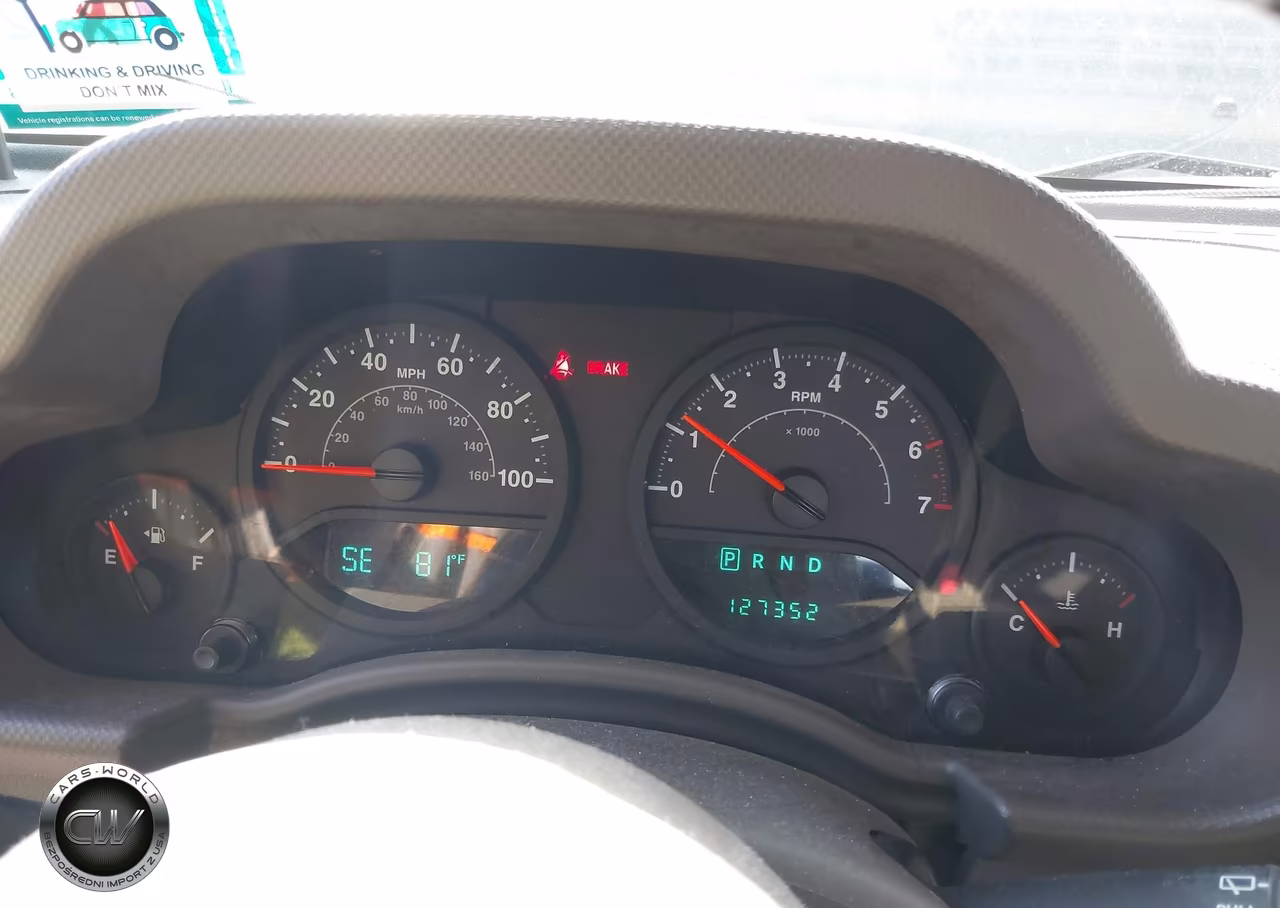 2008 Jeep Wrangler X VIN:1J8FA24148L618320 - 7