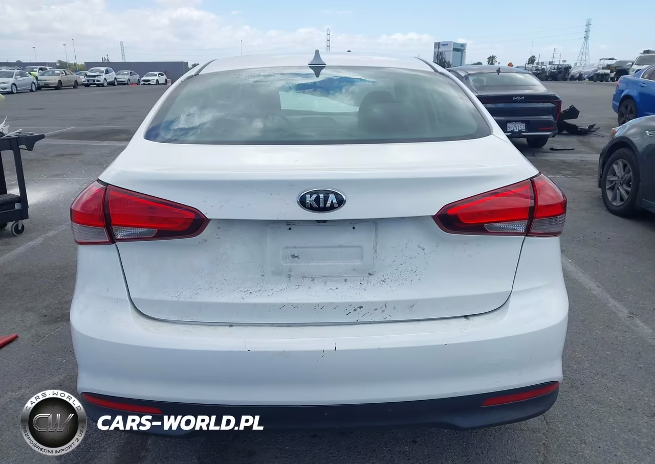 2017 Kia Forte Lx VIN:3KPFL4A72HE083812 - 16