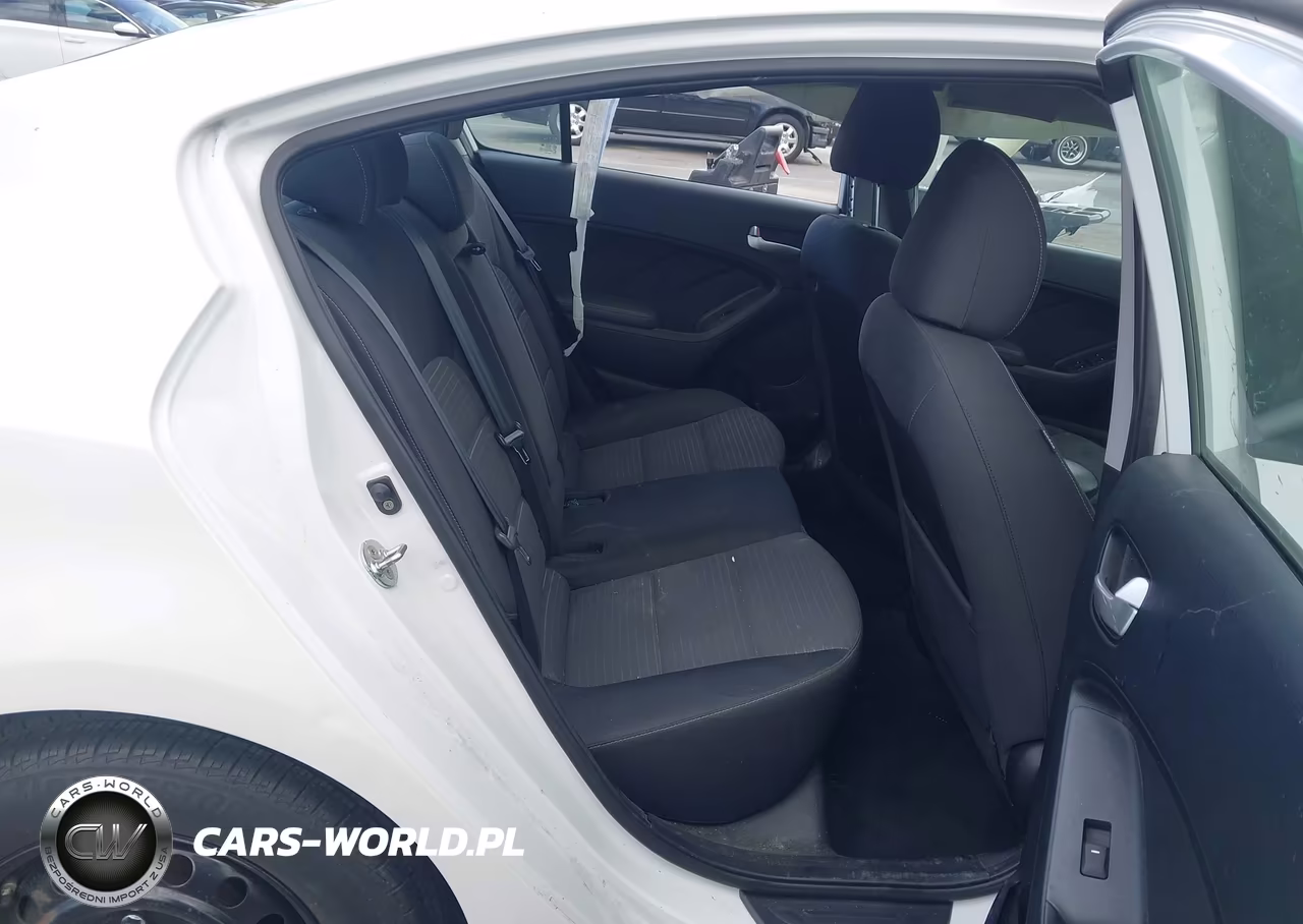 2017 Kia Forte Lx VIN:3KPFL4A72HE083812 - 8