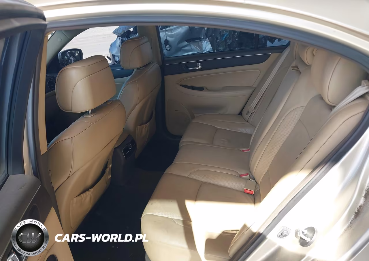 2009 Hyundai Genesis 4.6 VIN:KMHGC46F99U047313 - 8