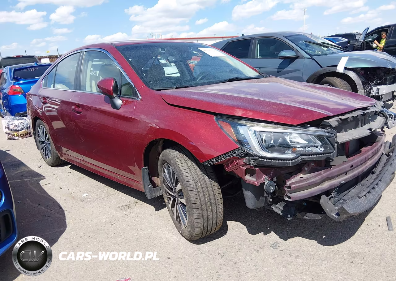 2018 Subaru Legacy 2.5I Premium VIN:4S3BNAH62J3008447 - 1