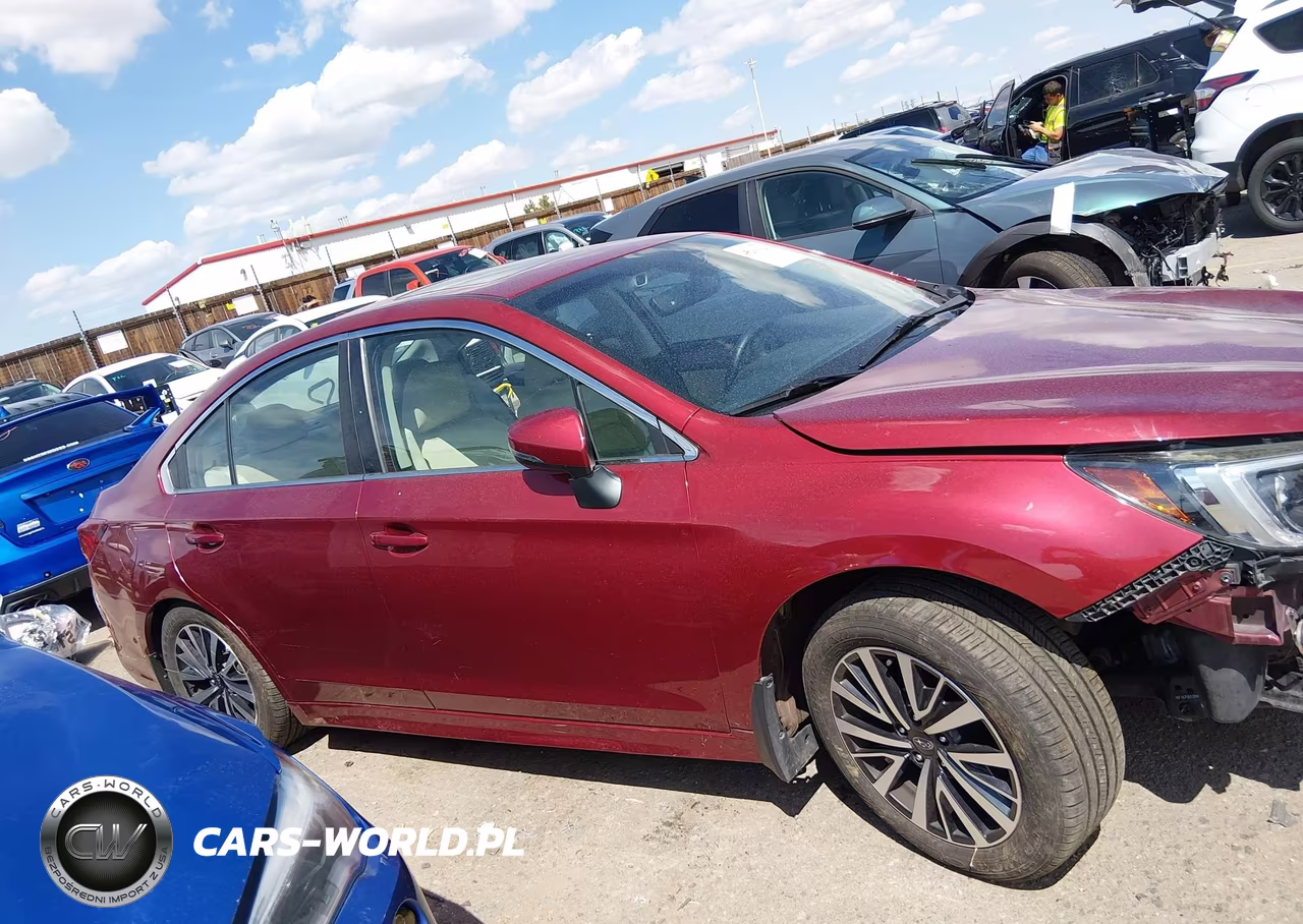 2018 Subaru Legacy 2.5I Premium VIN:4S3BNAH62J3008447 - 14