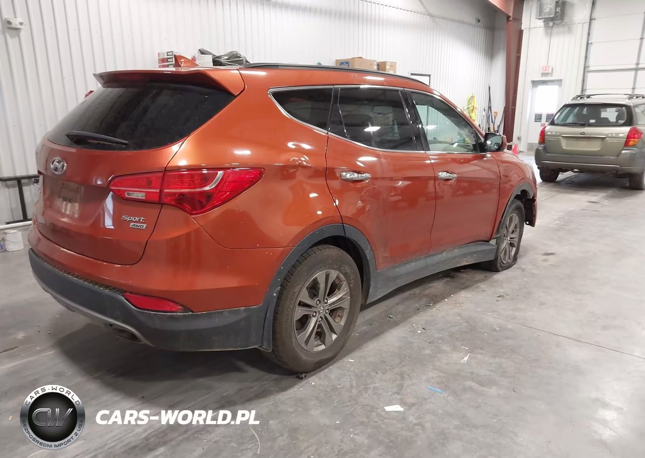 2013 Hyundai Santa Fe Sport VIN:5XYZUDLB4DG123056 - 4