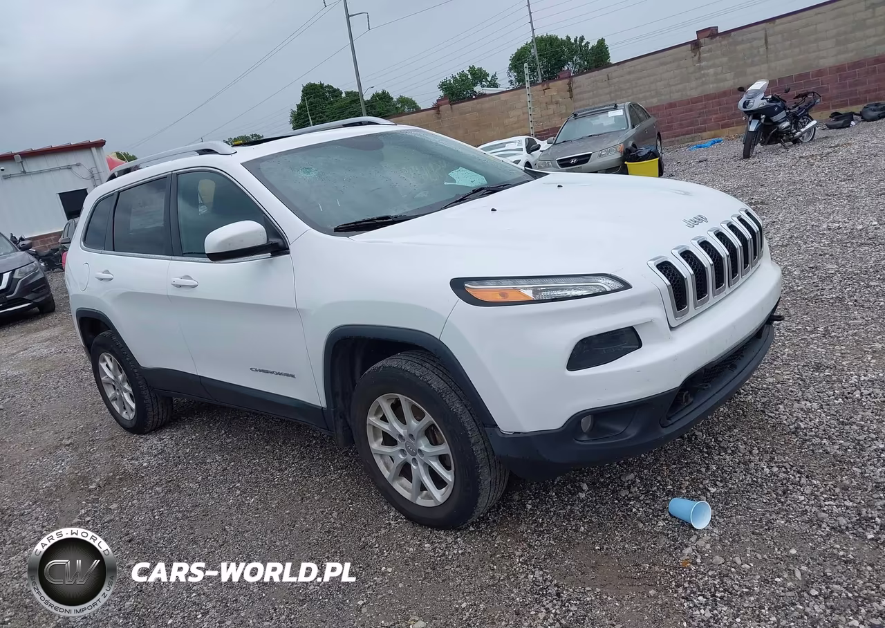 2015 Jeep Cherokee Latitude – zdjęcie 1 z 16