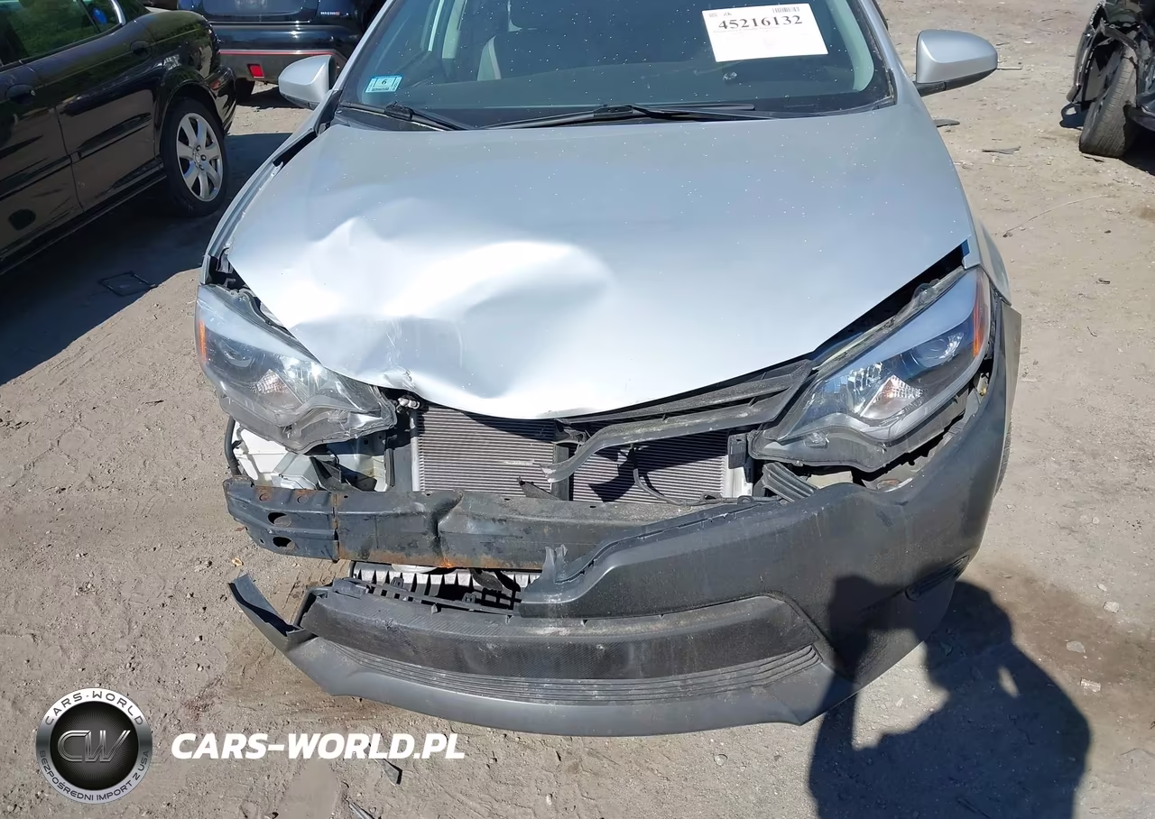 2015 Toyota Corolla Le VIN:2T1BURHE4FC444546 - 12