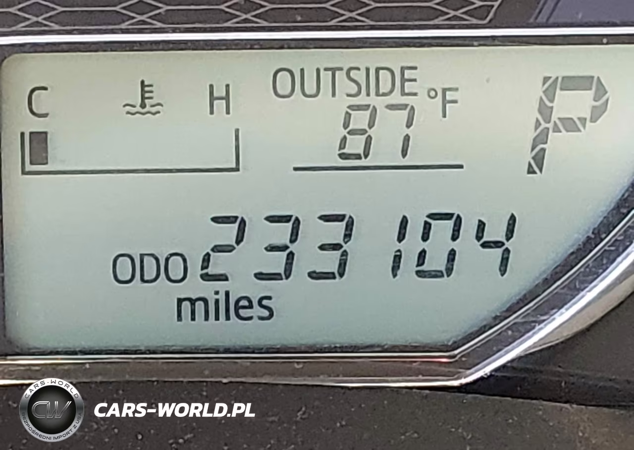 2015 Toyota Corolla Le VIN:2T1BURHE4FC444546 - 15